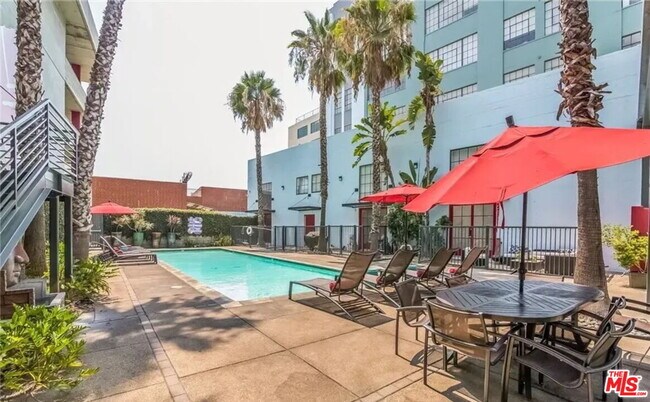 Building Photo - 420 San Pedro St