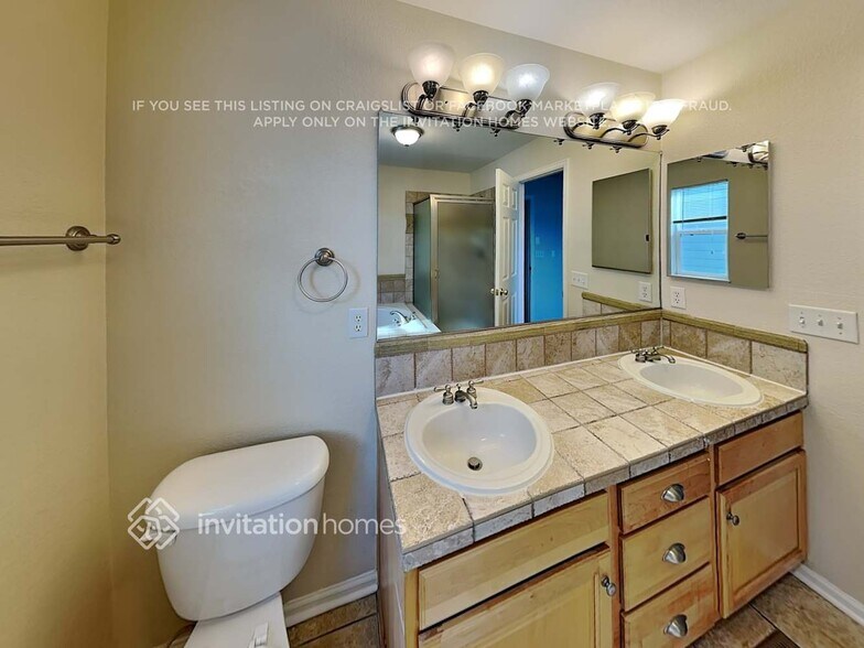 Building Photo - 11232 Kilberry Way