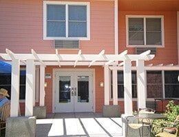 Building Photo - 986 W Juniper Ave