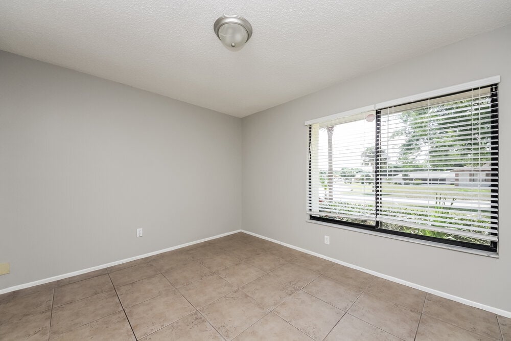 Building Photo - 1015 Elizabeth Ridge Ct