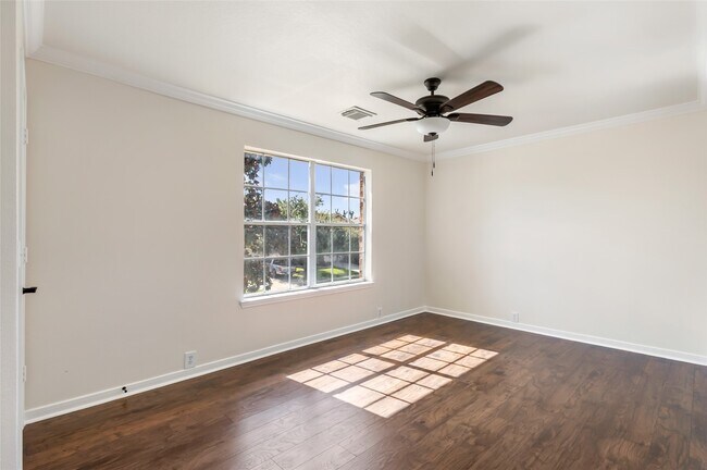 Building Photo - 671 Cypresswood Trce