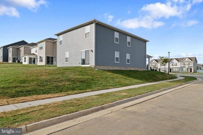 Building Photo - 177 Schyrock Dr