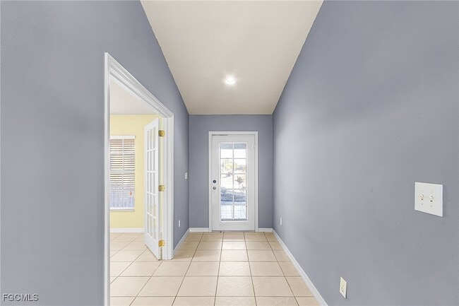 Building Photo - 4212 NW 37th Ave