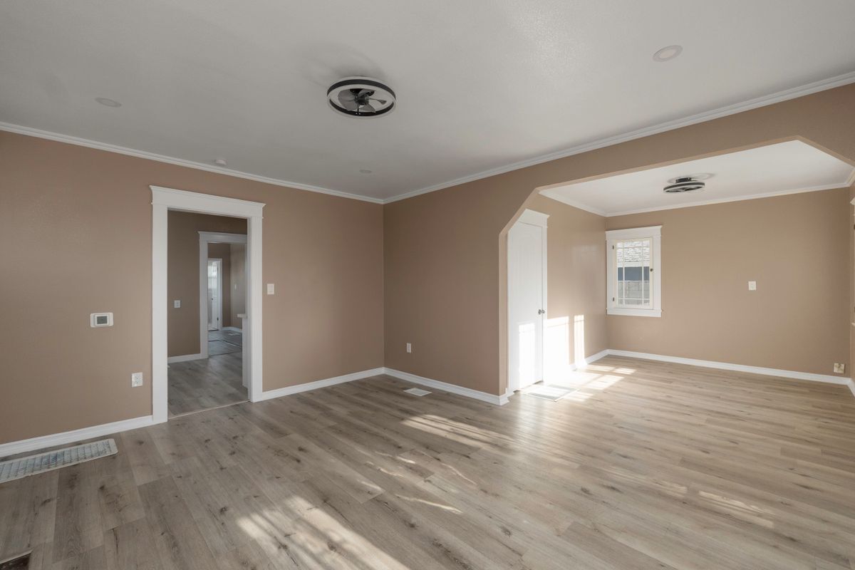 Building Photo - 3719 McKenzie St