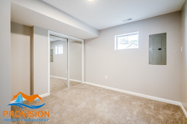 Building Photo - 3849 3rd St