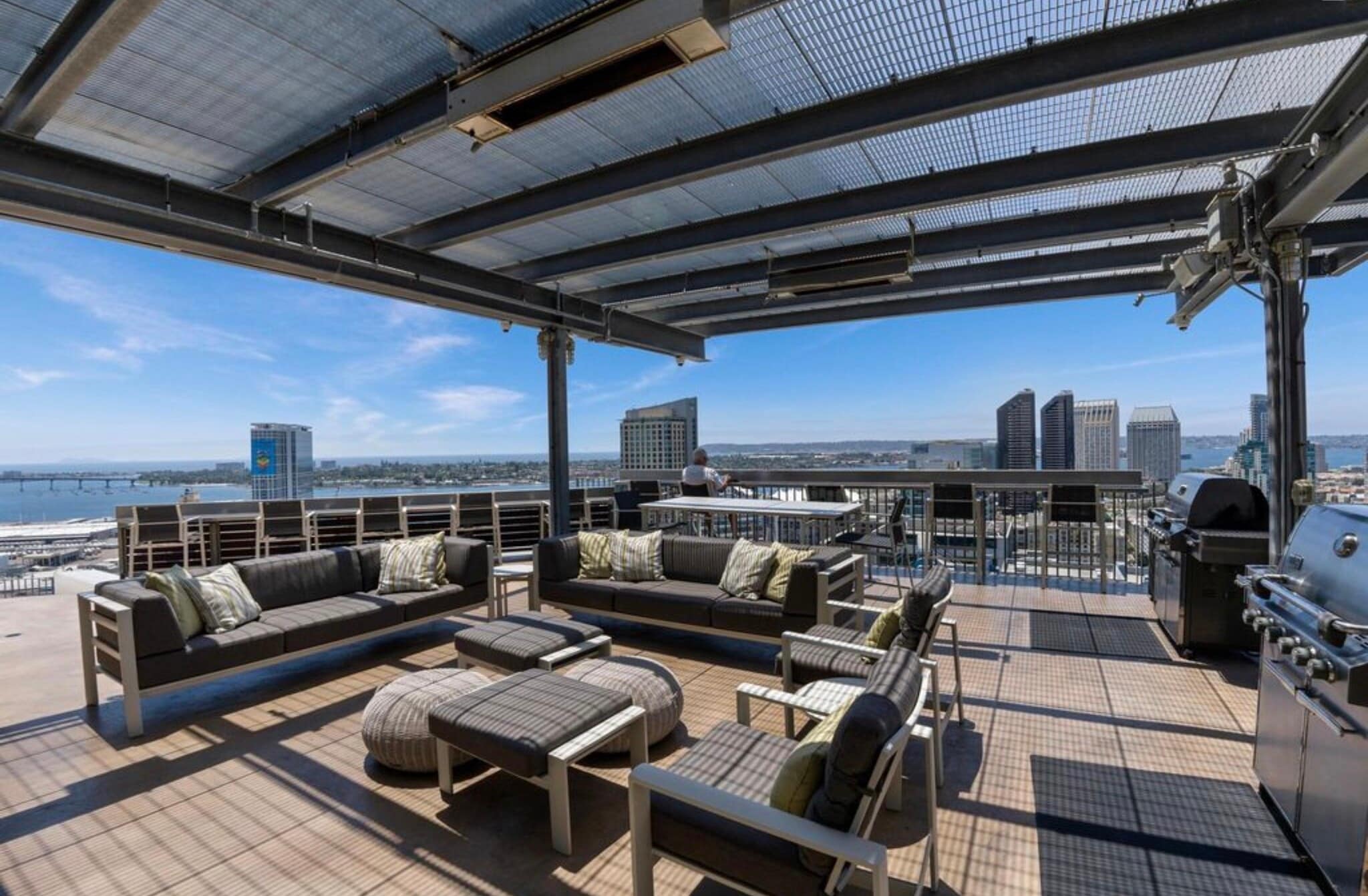 Building Photo - 321 10th Ave