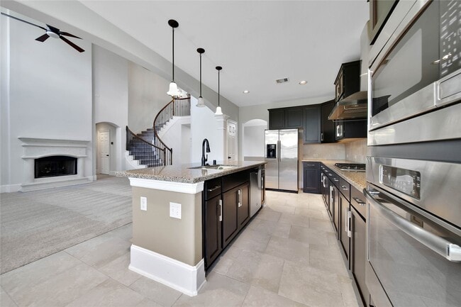 Building Photo - 17506 Mineral Bluff Ln