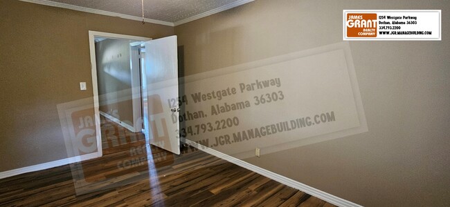 Building Photo - 310 W Lafayette St