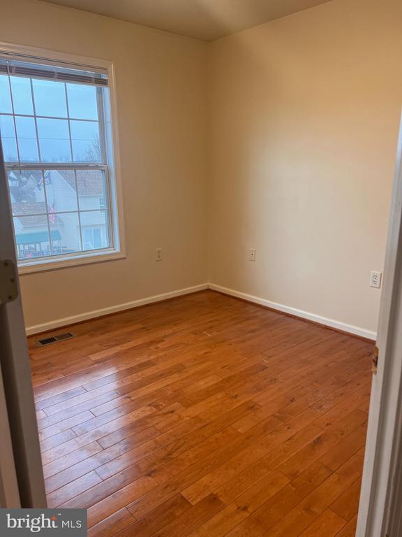 Building Photo - 121 N Marshall St