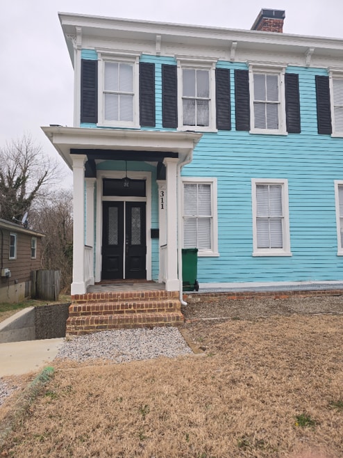 Building Photo - 311 Hinton St