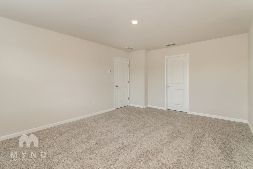 Building Photo - 250 Sope Crk Cir