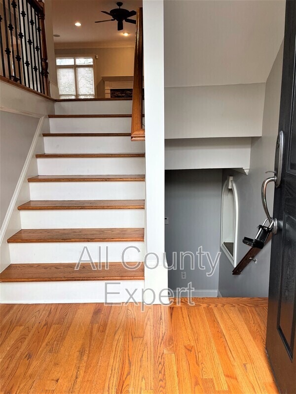 Building Photo - 895 Lenox Rd NE