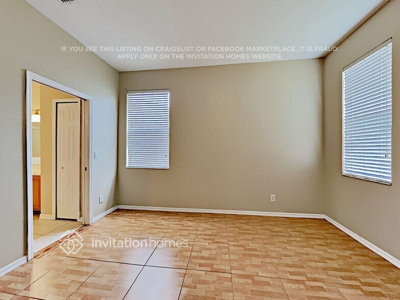 Building Photo - 13326 Rosemeade Cove