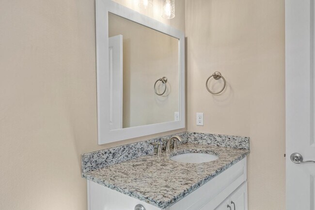 Building Photo - 64 Shelby Dr