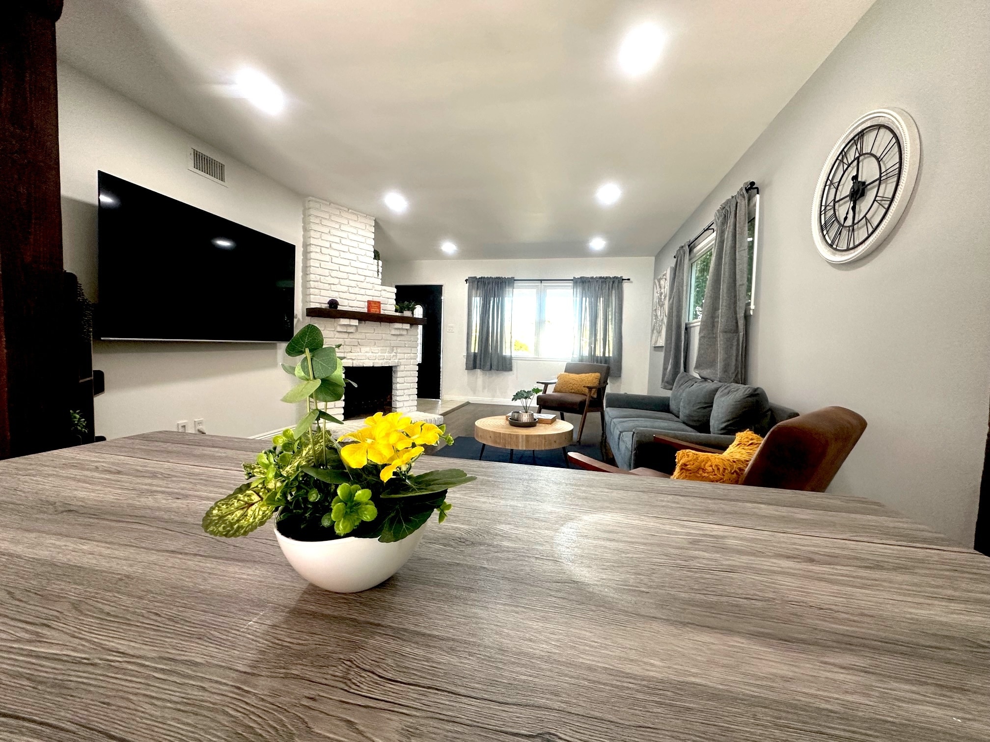 Building Photo - 15732 Covello St