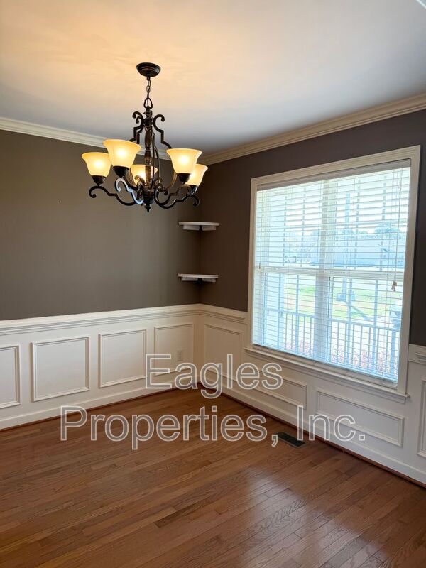 Building Photo - 312 Charlie Braswell Rd