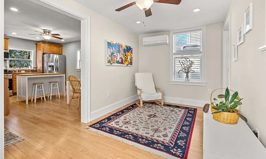 Building Photo - 20 Planters St