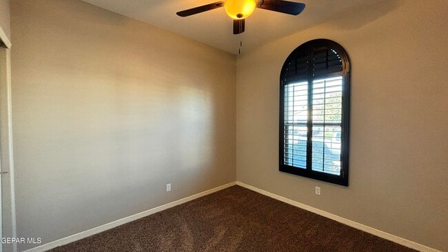 Building Photo - 2148 Honour Point Pl