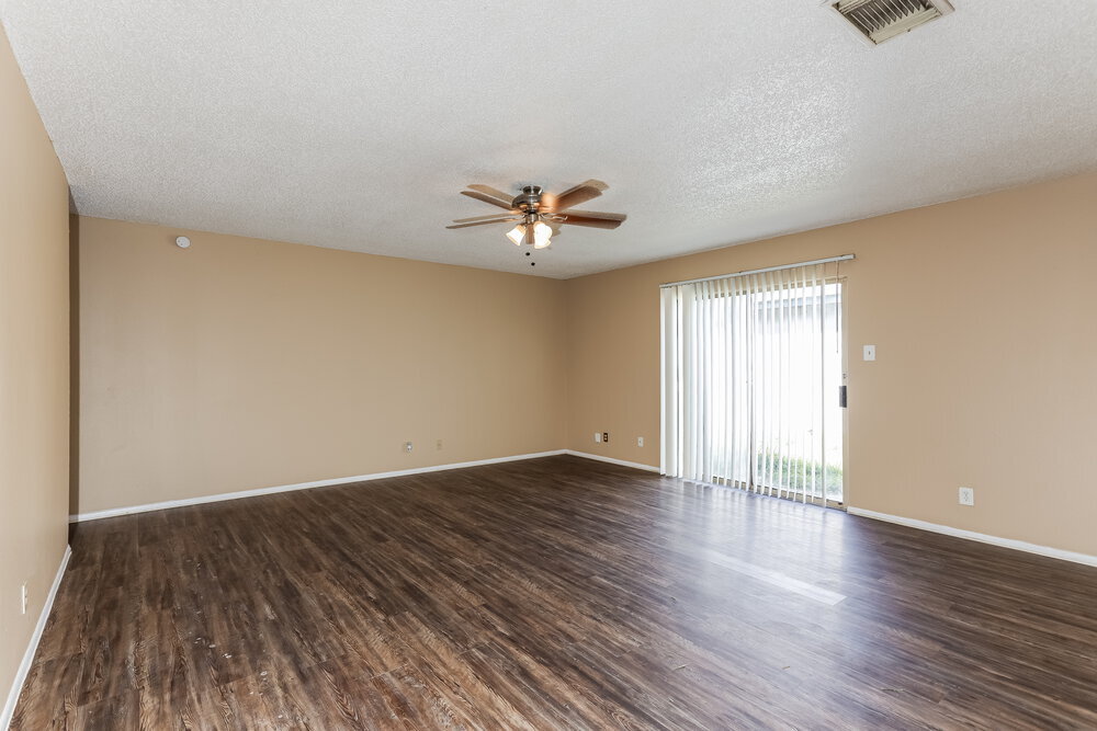 Building Photo - 2949 Moss Plain Dr