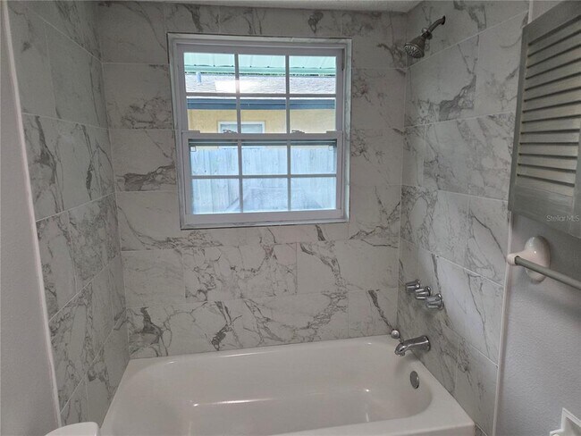 Building Photo - 3201 Dryer Ave