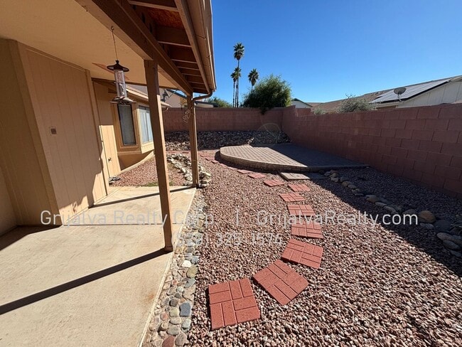 Building Photo - Beautiful 3 bedroom, 2 Bath Home in Reddin...