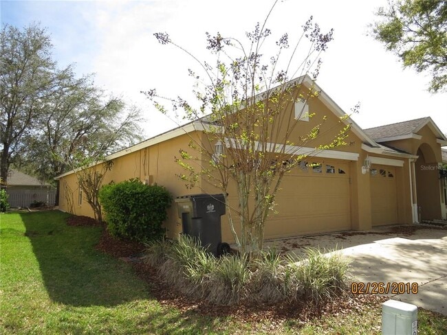 Building Photo - 9427 Hunters Pond Dr