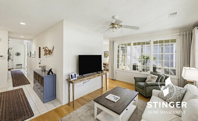 Building Photo - 144 Locust Fence Rd