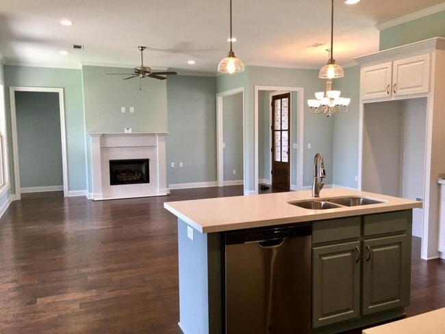 Building Photo - 124 Federal Cove