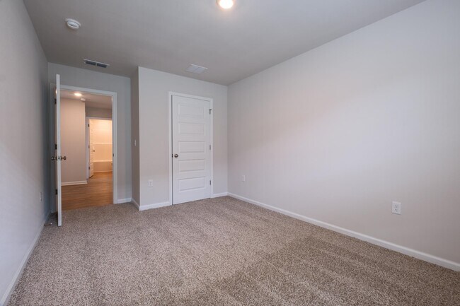 Building Photo - 3993 Brownstone Wy