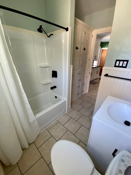 Newly renovated full bathroom - 90 N Cayuga Rd