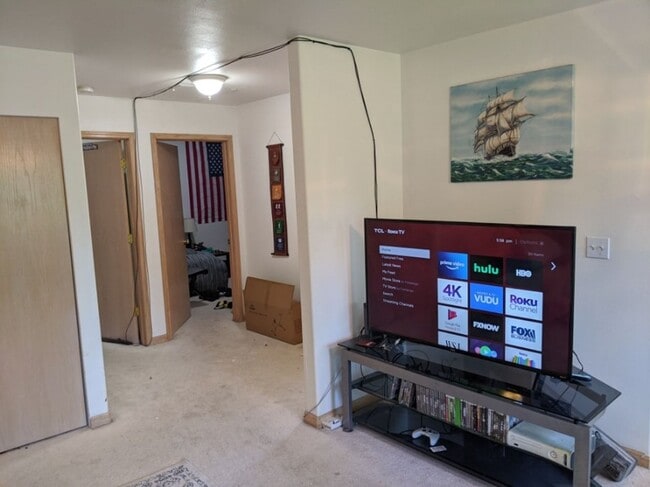 Building Photo - 2 Bedroom 1 Bath Condo in Cordata Area!