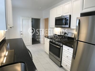 Building Photo - 1 bedroom in Brookline MA 02446