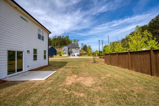 Building Photo - Minutes to Downtown Dawsonville, Rock Creek Park & More—Welcome Home