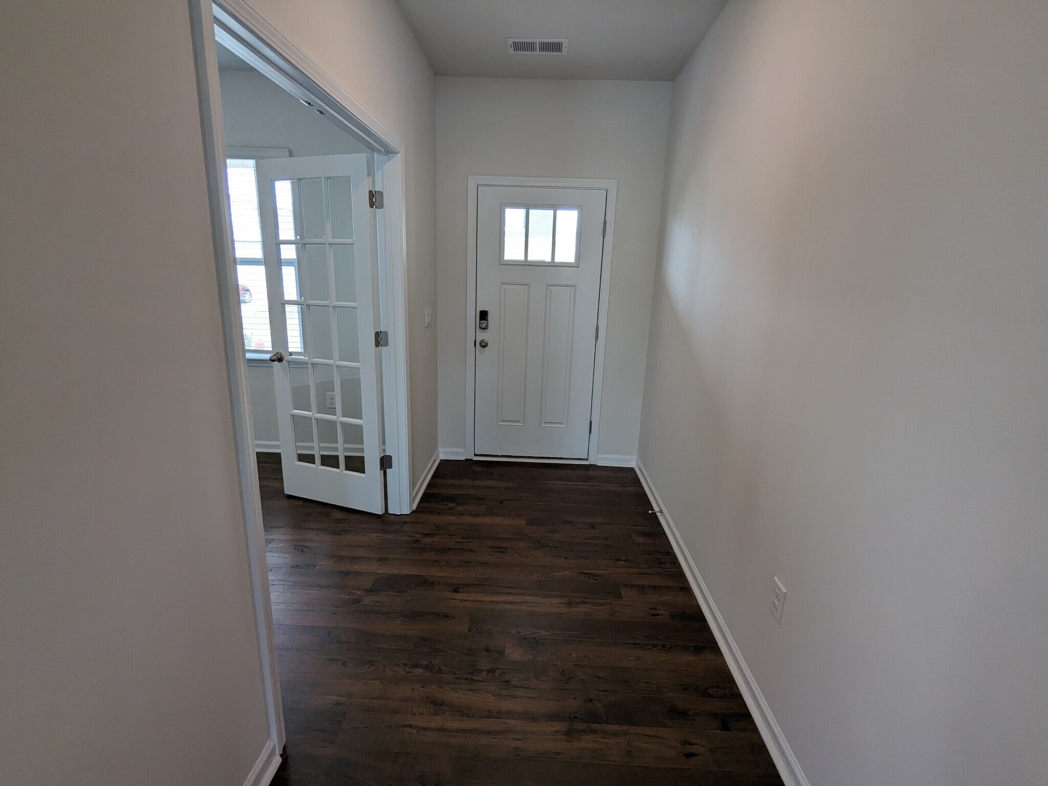 Building Photo - 1767 Odessa Ln