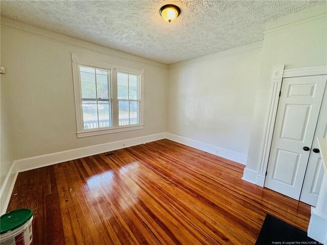 Building Photo - 907 Caldwell St