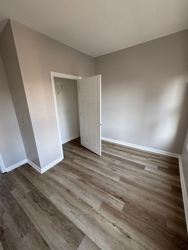 Building Photo - Beautiful 4 Bedroom homes in the heart of West Springfield!
