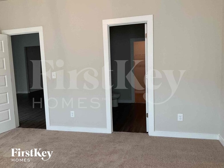 Building Photo - 130 Avalon Wy