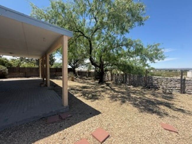Building Photo - 3923 Ramrod Forge