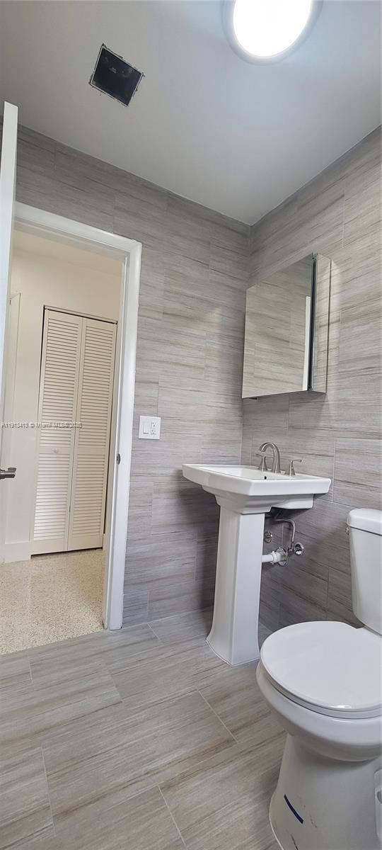 Building Photo - 43 Glen Royal Pkwy