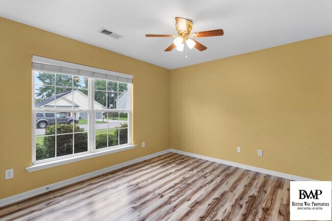 Building Photo - 824 White Fawn Dr