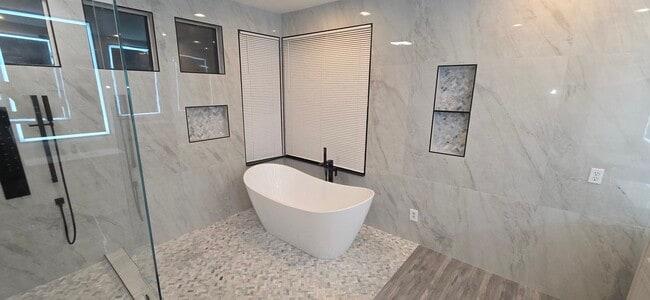 Building Photo - 22615 Summerfield