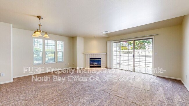 Building Photo - 520 Laurel Grove Cir