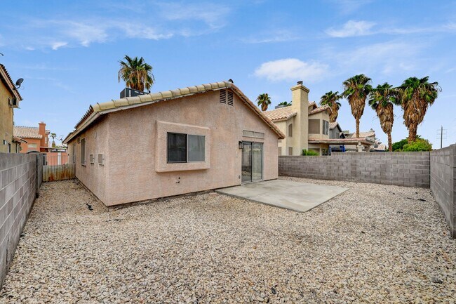Building Photo - 2092 Crowley Way