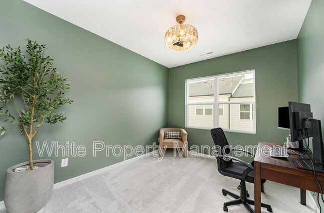 Building Photo - 514 Myrick Aly