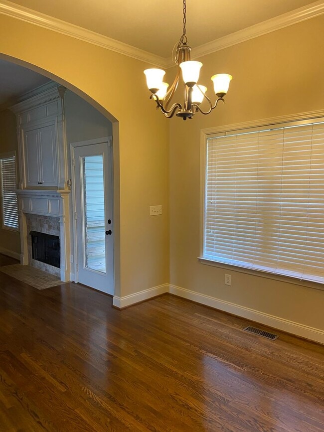 Building Photo - New For Rent in Helena!