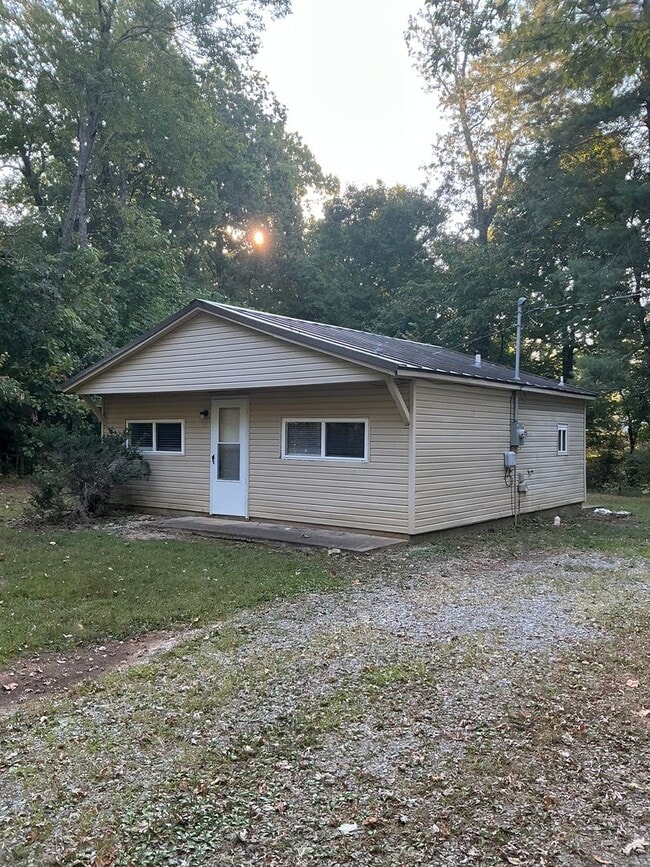 Building Photo - 2481 Antioch Church Rd