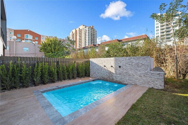 Building Photo - 3187 SW 23rd St