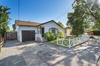 Building Photo - "Charming 3-Bed, 2-Bath Home in Heart of Sonoma Wine Country – Your Perfect Retreat Awaits!"