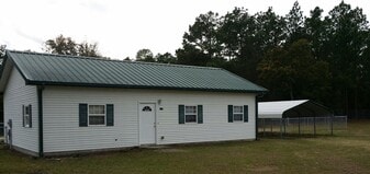 Building Photo - 346 Railroad Ave