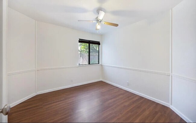 Building Photo - 4401 Careyback Ave